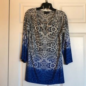 Women’s 3/4 sleeve top